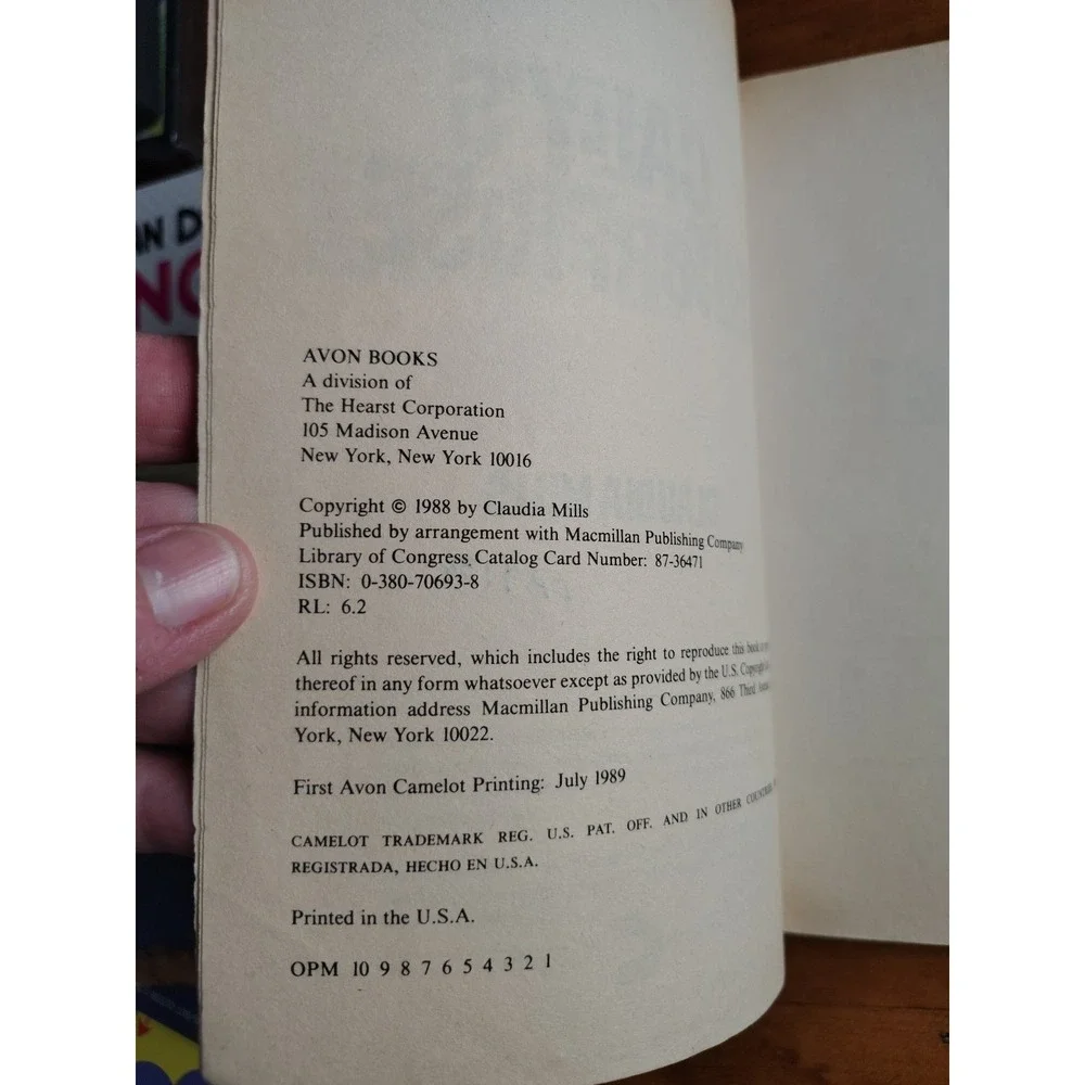 Cally's Enterprise Paperback‎ Claudia Mills